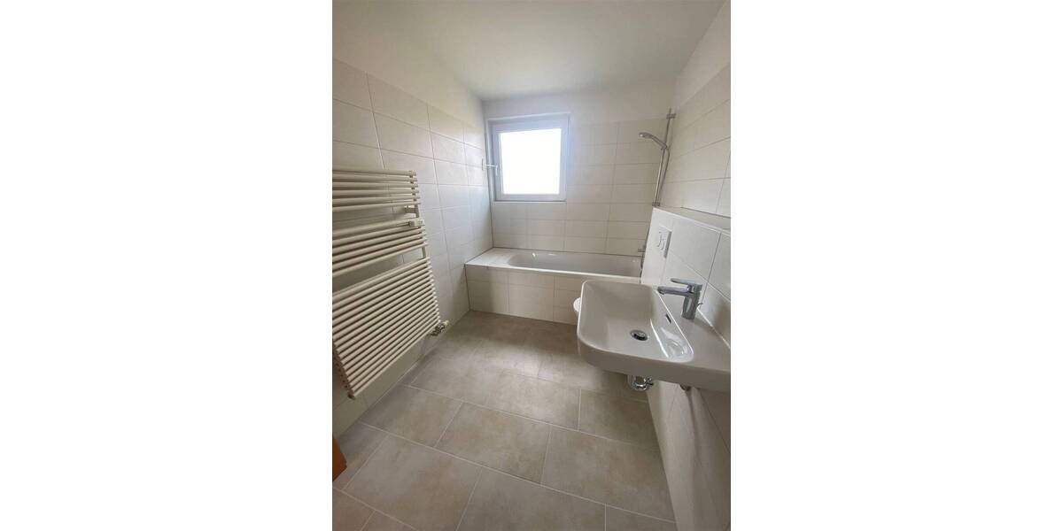 Etagenwohnung Erfurt Daberstedt - 3 Zimmer, 67 m&sup2;, 810&euro; | Angebot:26360200