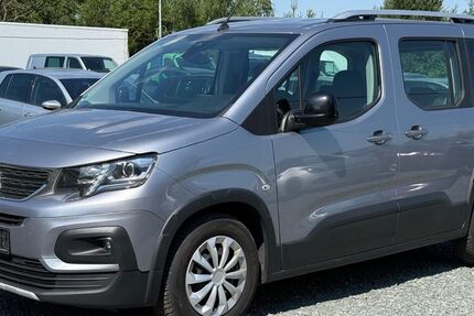 Peugeot Rifter 207.316 km 10.999 &euro; Schleifreisen 07629