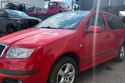 Skoda Fabia 196.000 km 3.499 € Augsburg 86165