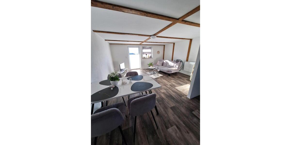 Einfamilienhaus Cham - 5 Zimmer, 150 m&sup2;, 335.000&euro; | Angebot:25286972