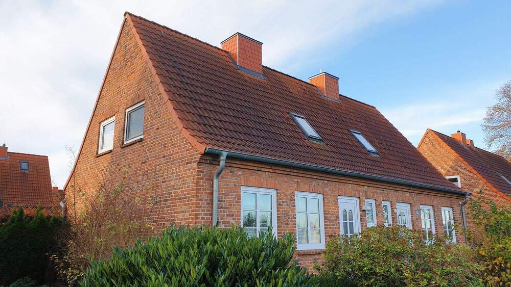 Doppelhaushälfte Eckernförde - 3 Zimmer, 61 m&sup2;, 229.000&euro; | Angebot:25667427