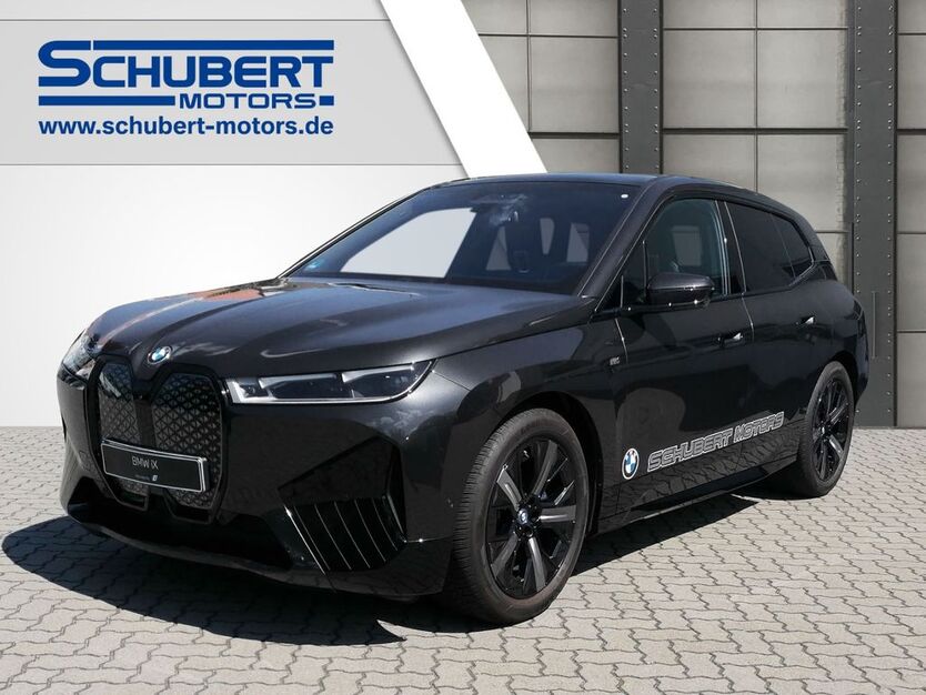 BMW iX 15.558 km 77.895 € Bernburg 06406