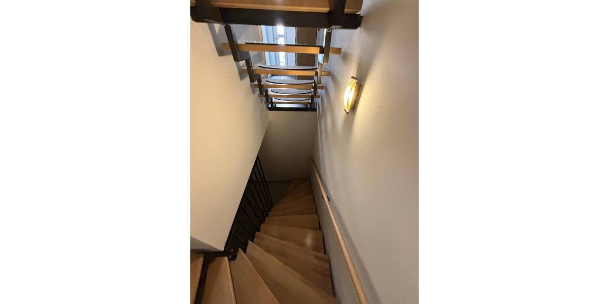 Reihenmittelhaus Feucht - 5 Zimmer, 165 m&sup2;, 2.300&euro; | Angebot:26778559