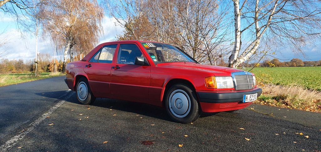 Mercedes-Benz 190 131.000 km 5.450 &euro; Burgdorf 31303