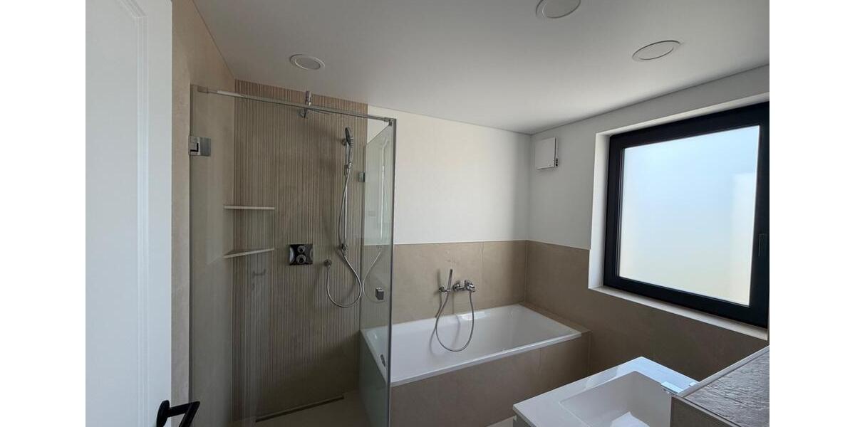 Etagenwohnung Landshut Landshut-West - 4 Zimmer, 101 m&sup2;, 1.500&euro; | Angebot:26384535