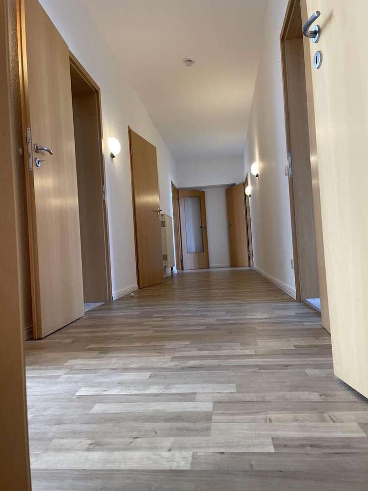 Wohnung zum Mieten in Dresden 1.058 € 106 m²