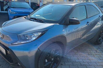 Toyota Aygo (X) 10.970 km 16.990 &euro; Staßfurt 39418
