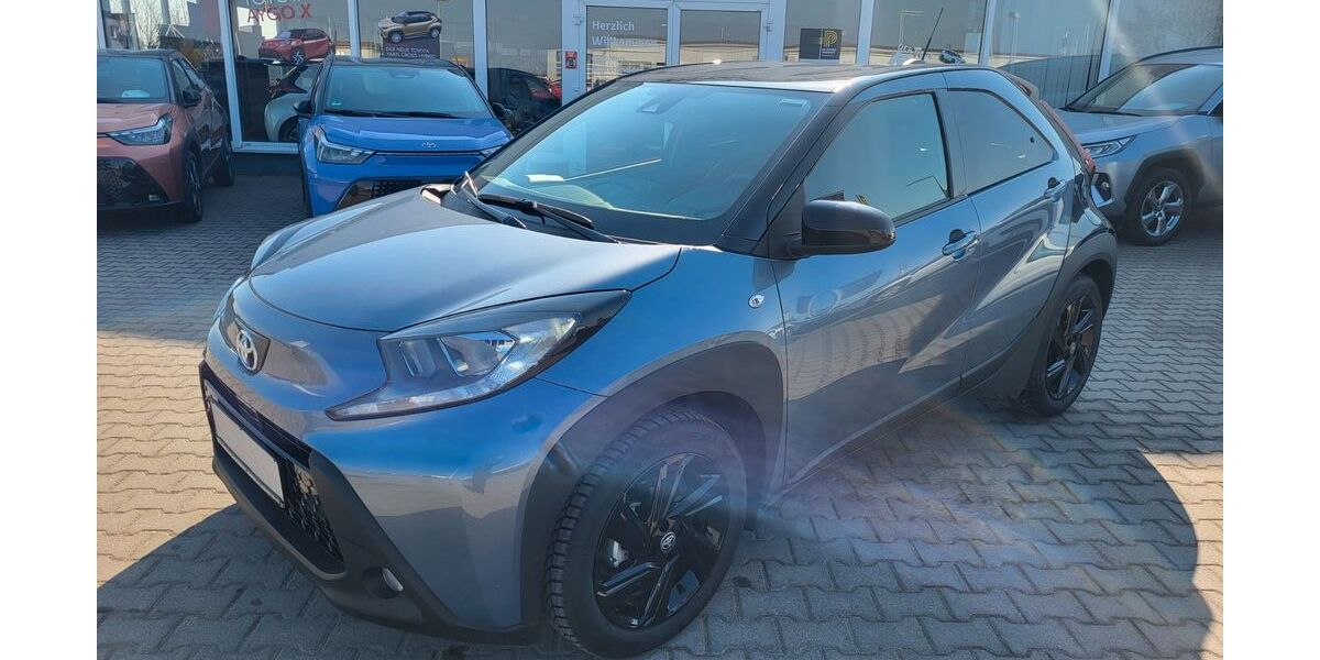 Toyota Aygo (X) 10.970 km 16.990 &euro; Staßfurt 39418