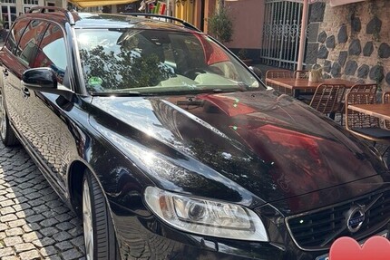 Volvo V70 275.000 km 8.500 € Köln 50667