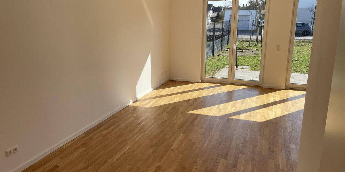 Doppelhaushälfte Schöneiche bei Berlin - 6 Zimmer, 140 m&sup2;, 1.950&euro; | Angebot:25910518