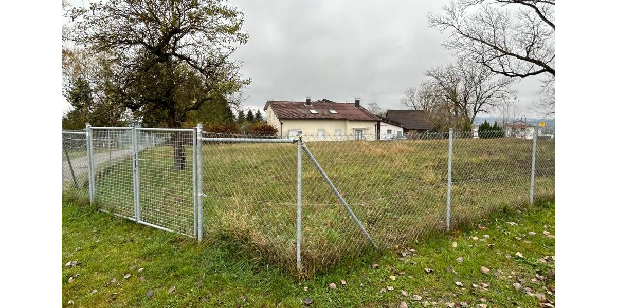 Einfamilienhaus Dornstetten - 8 Zimmer, 200 m&sup2;, 2.000&euro; | Angebot:24854271