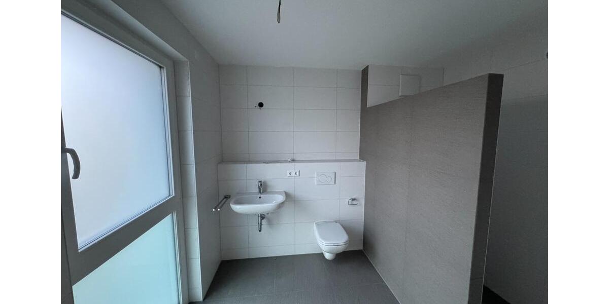 Neubau 2 Zi. Whg. mit EBK, Loggia – zentral in Eppingen 2 zimmer