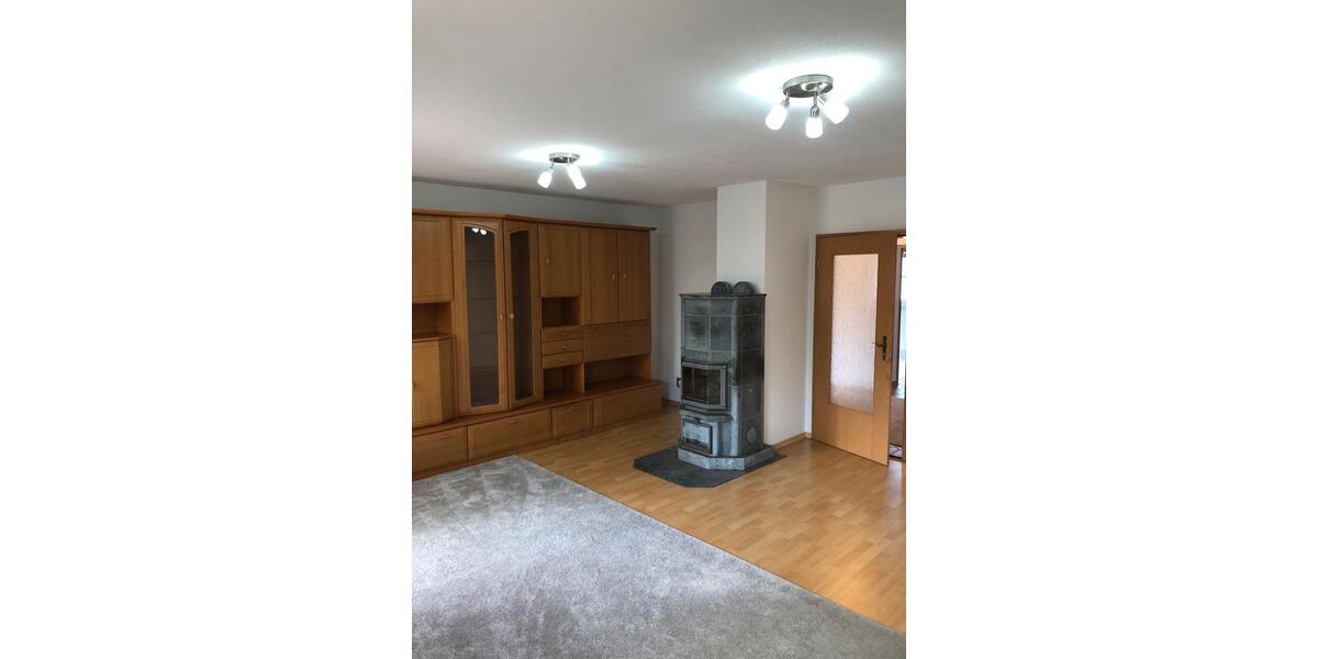 Doppelhaushälfte Rottenburg an der Laaber - 5 Zimmer, 120 m&sup2;, 1.150&euro; | Angebot:26041045