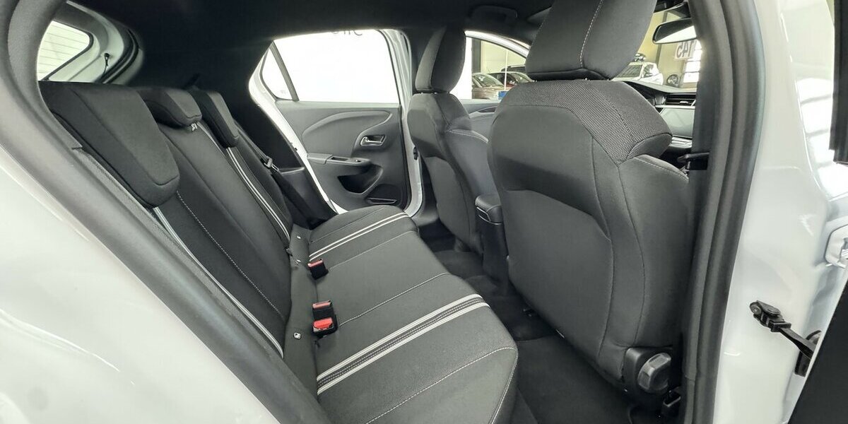 Opel Corsa GS 1.2 Turbo 1.Hand Sitzheizung Carplay 8.600 km 17.890 &euro; Lich 35423