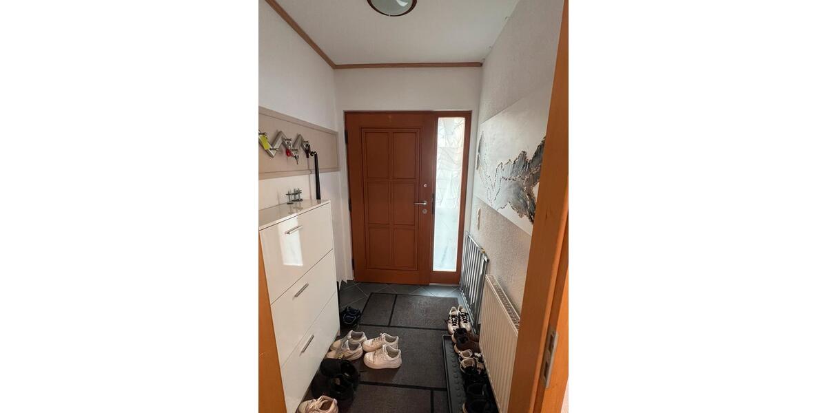 Einfamilienhaus Melsungen - 6 Zimmer, 136 m&sup2;, 390.000&euro; | Angebot:26057625