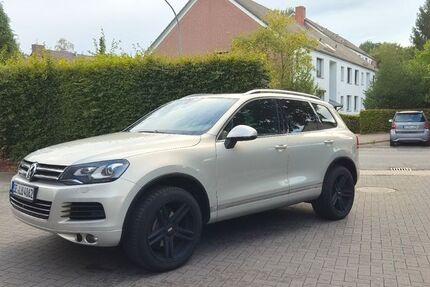 VW Touareg 180.423 km 13.500 &euro; Norderstedt 22848