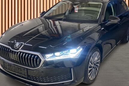 Skoda Superb 24.912 km 36.880 € Dresden 01328