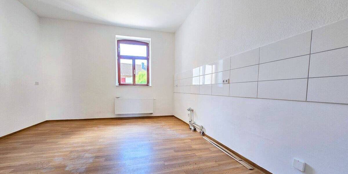 Etagenwohnung Petersberg Mösthinsdorf - 2 Zimmer, 74 m&sup2;, 570&euro; | Angebot:26778232