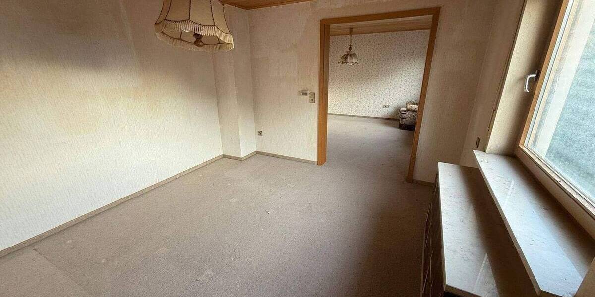 Doppelhaushälfte Bubenreuth - 1 Zimmer, 107 m&sup2;, 299.000&euro; | Angebot:26885654