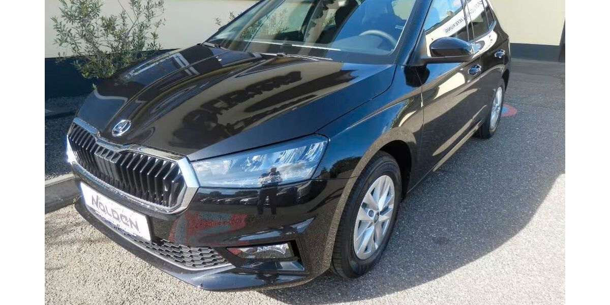 Skoda Fabia 8.750 km 23.950 &euro; Bonn 53119