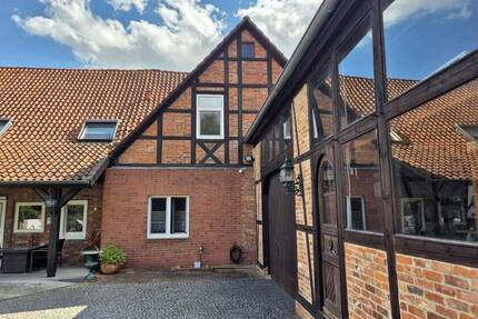 Haus Uetze - 4 Zimmer, 147 m&sup2;, 339.000&euro; | Angebot:26904232