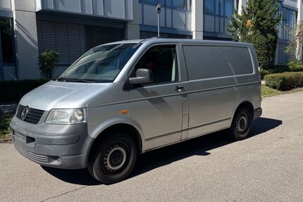 VW T5 Transporter 340.000 km 3.500 &euro; Feldkirchen 85622