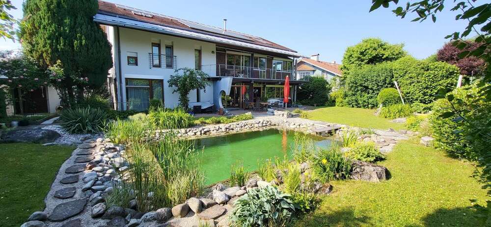 Haus zum Kaufen in Neubeuern 2.490.000 € 471 m²