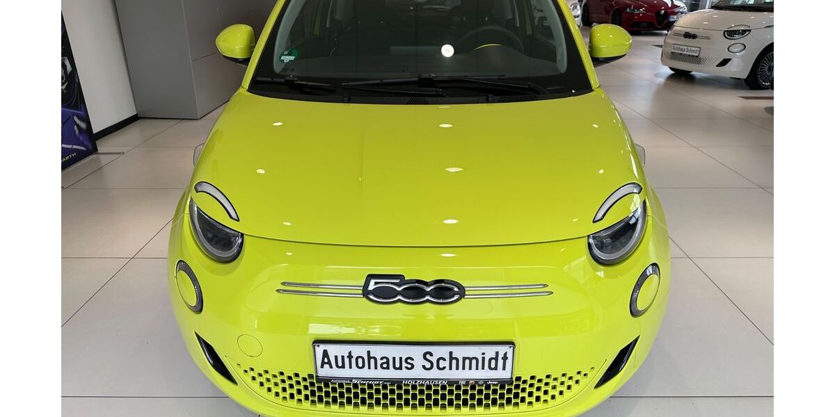 Fiat 500e 13.495 km 17.990 &euro; Dautphetal 35232
