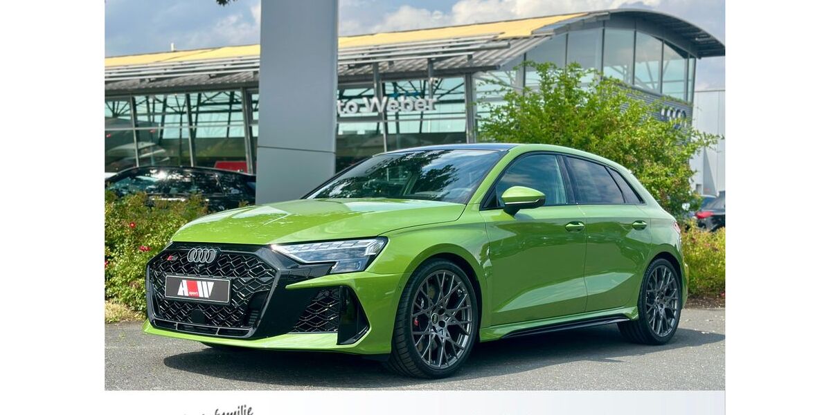 Audi RS3 2.000 km 83.900 &euro; Neubeckum 59269