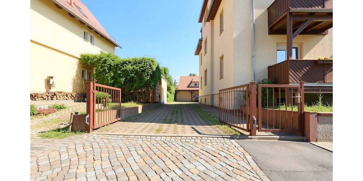 Etagenwohnung Dresden Naußlitz - 2 Zimmer, 63 m&sup2;, 179.000&euro; | Angebot:26851752