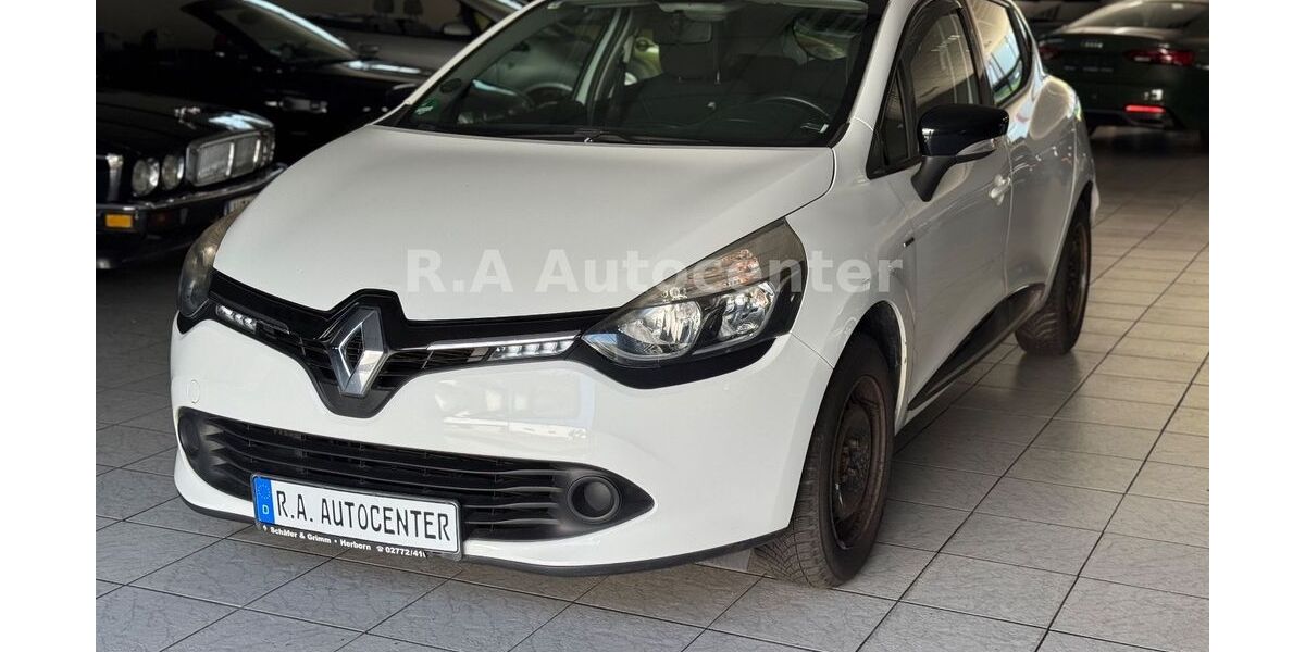 Renault Clio 126.291 km 4.900 &euro; Burg 35745
