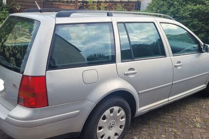 VW Golf 176.500 km 550 &euro; Söhrewald 34320
