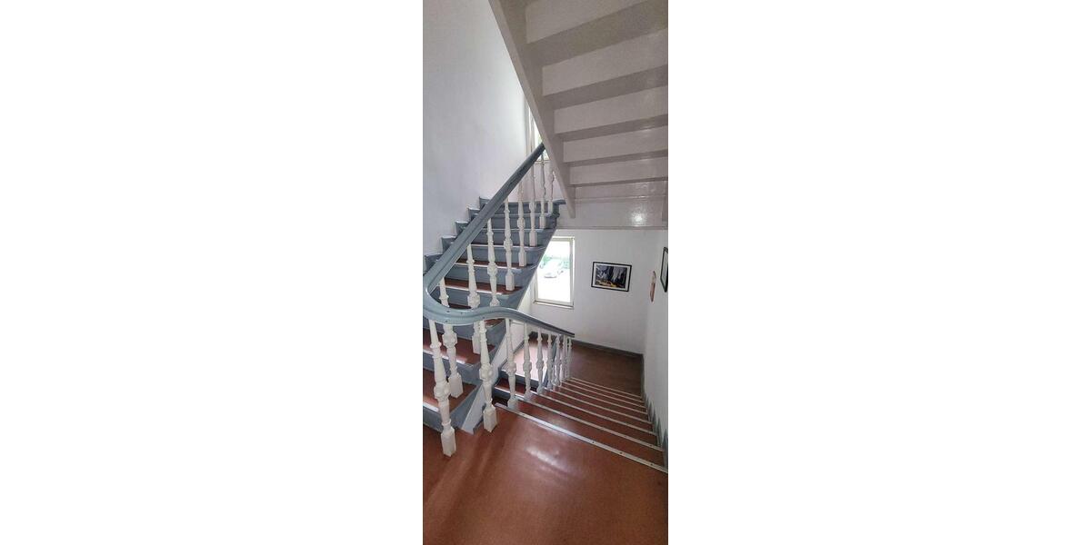 Etagenwohnung Arnstadt - 3 Zimmer, 91 m&sup2;, 720&euro; | Angebot:26211575