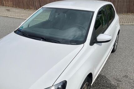 VW Polo 131.000 km 5.299 &euro; Kiel 24111