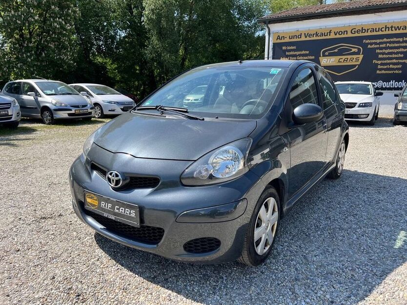 Aygo (X)