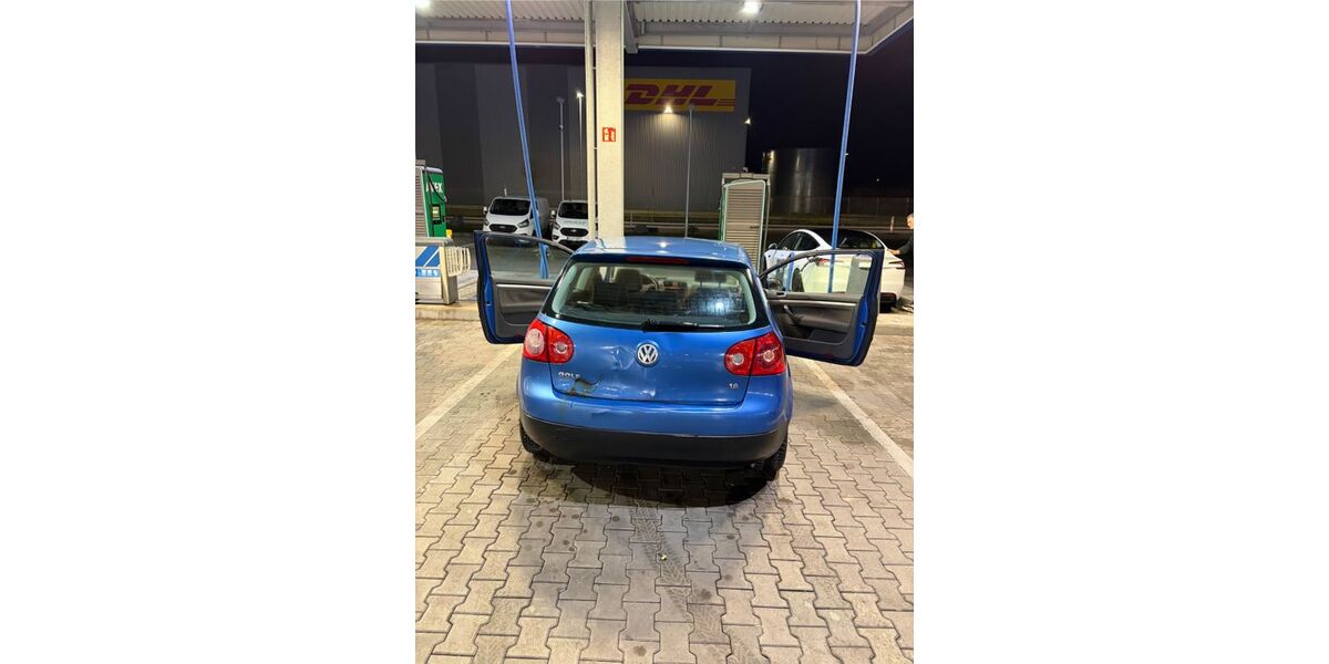 VW Golf 282.000 km 1.300 &euro; Euskirchen 53879