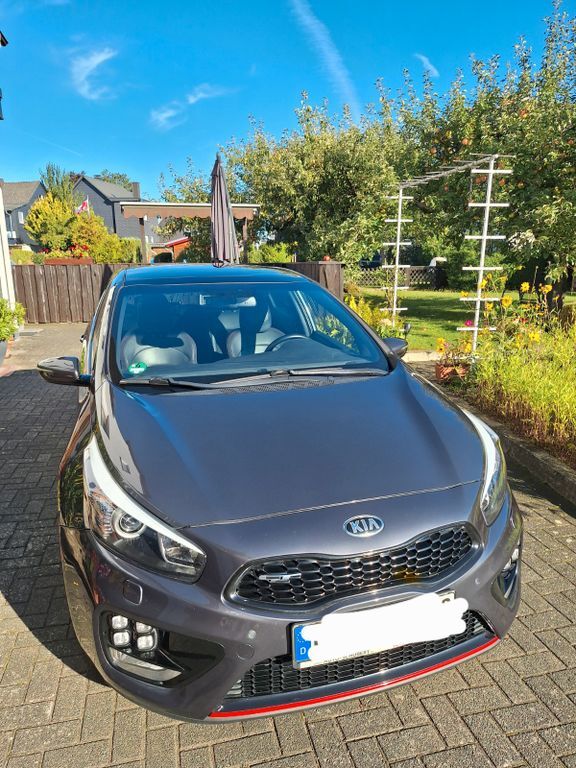 Kia ceed / Ceed 138.000 km 12.399 € Dautphetal 35232