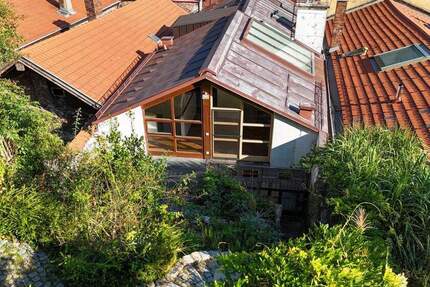 Haus Burghausen - 9 Zimmer, 312 m&sup2;, 798.000&euro; | Angebot:25229013