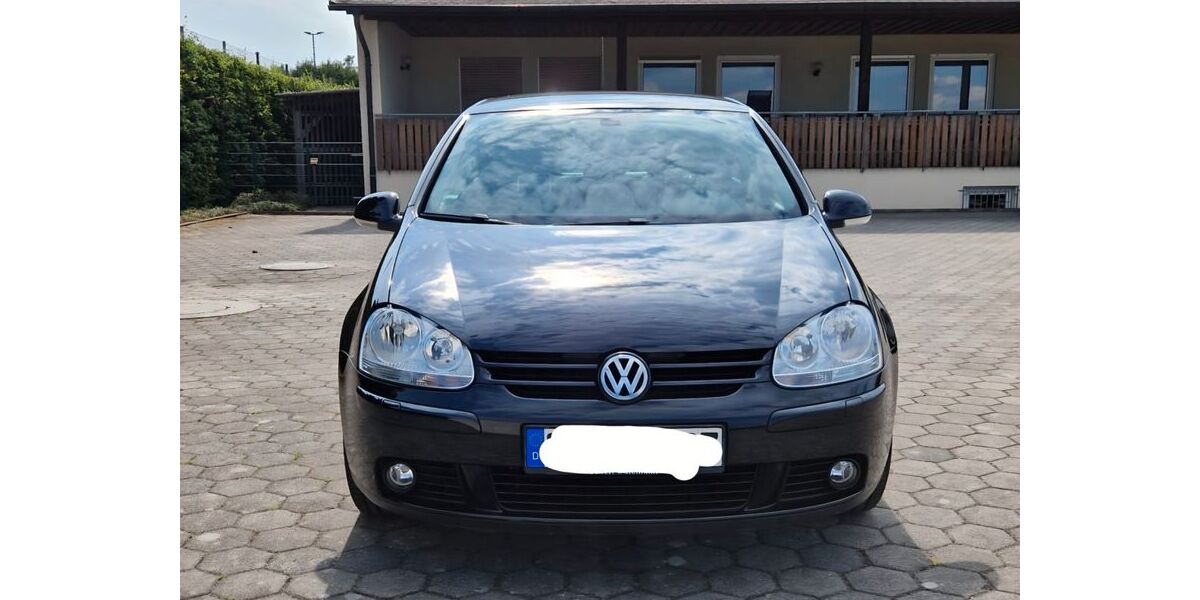 VW Golf 185.000 km 2.999 &euro; Roßtal 90574