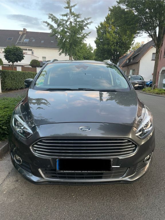 S-Max