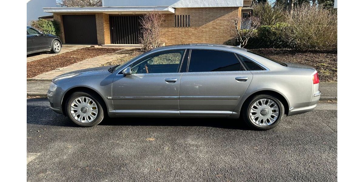 Audi A8 295.000 km 9.470 &euro; Brühl 50321