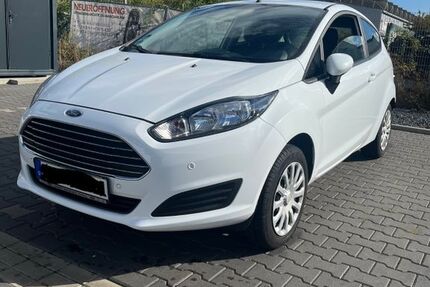 Ford Fiesta 143.000 km 4.200 &euro; Fulda 36043