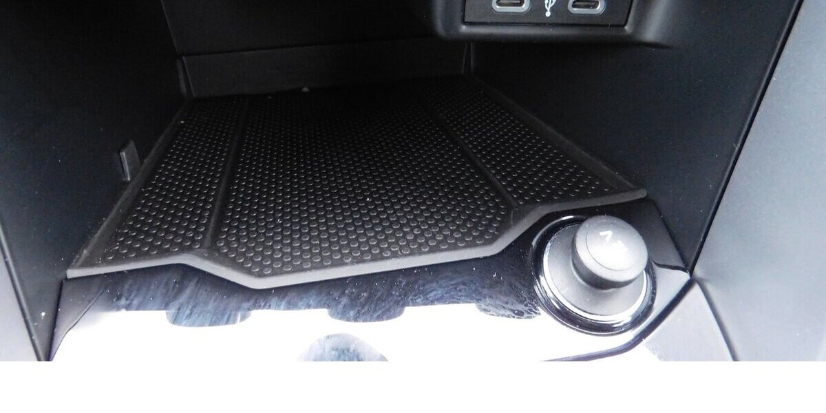 VW T-Roc 1.0 Life TSI BMT Navi Klima Alu 19.600 km 18.990 &euro; Vordorf 38533