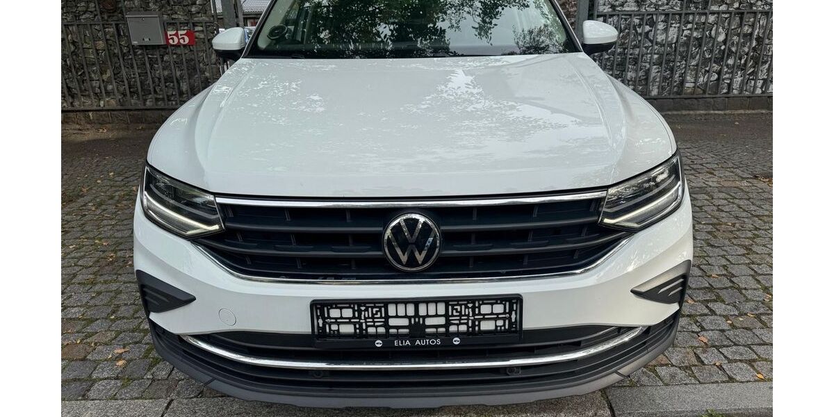 VW Tiguan 122.352 km 20.499 &euro; Berlin 12357