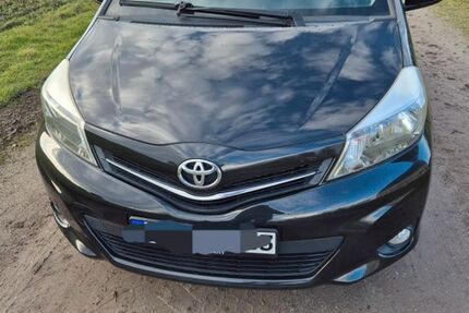 Toyota Yaris 139.800 km 6.100 &euro; Stuhr 28816