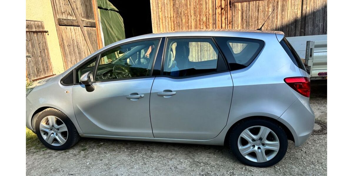 Opel Meriva 117.200 km 5.600 &euro; Münsingen 72525