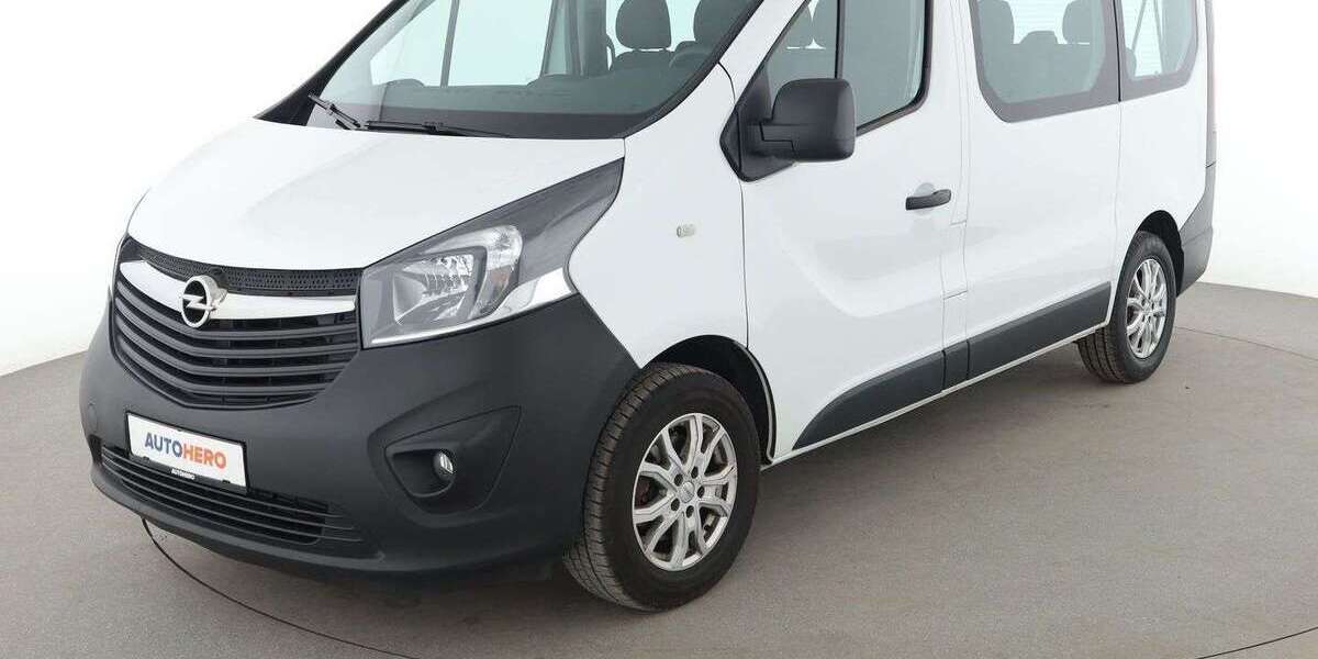 Opel Vivaro 59.144 km 23.190 &euro; Nürnberg 90441