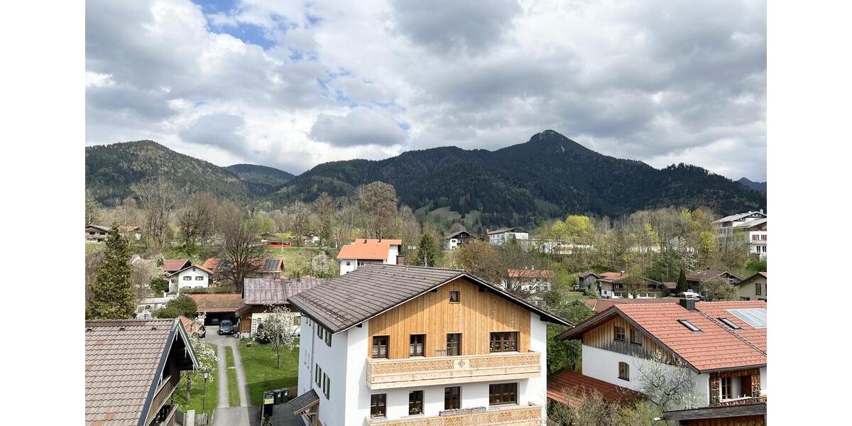 Dachgeschoßwohnung Lenggries - 3 Zimmer, 81 m&sup2;, 1.060&euro; | Angebot:26367299