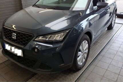 Seat Arona 29.760 km 14.730 &euro; Alsfeld 36304