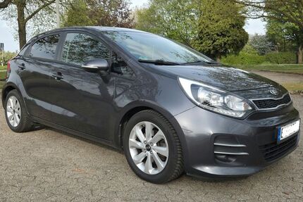 Kia Rio 125.000 km 6.900 &euro; Krefeld 47800